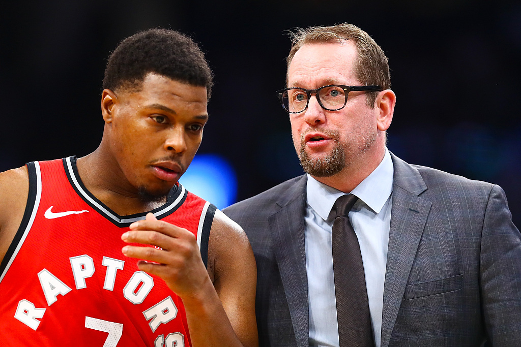 明了自己 明了自己